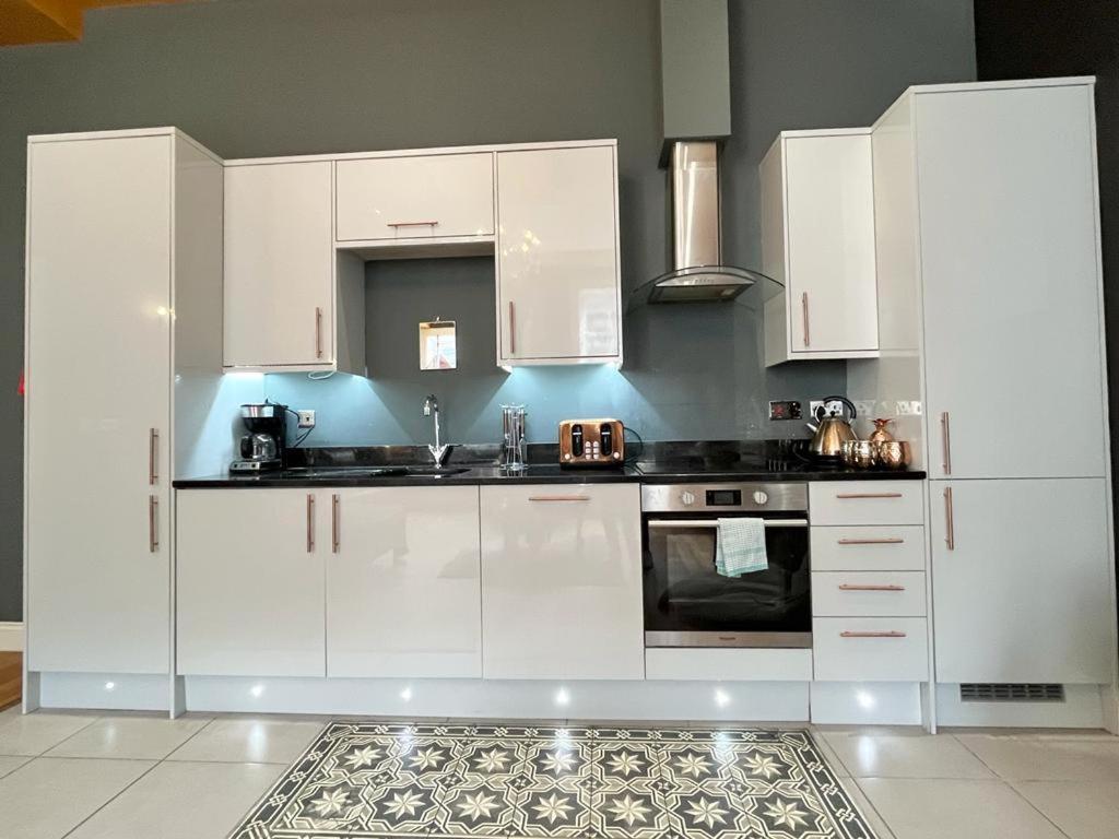 Unique & Luxurious 2 Bedroom City Centre Apartment Nottingham Dış mekan fotoğraf